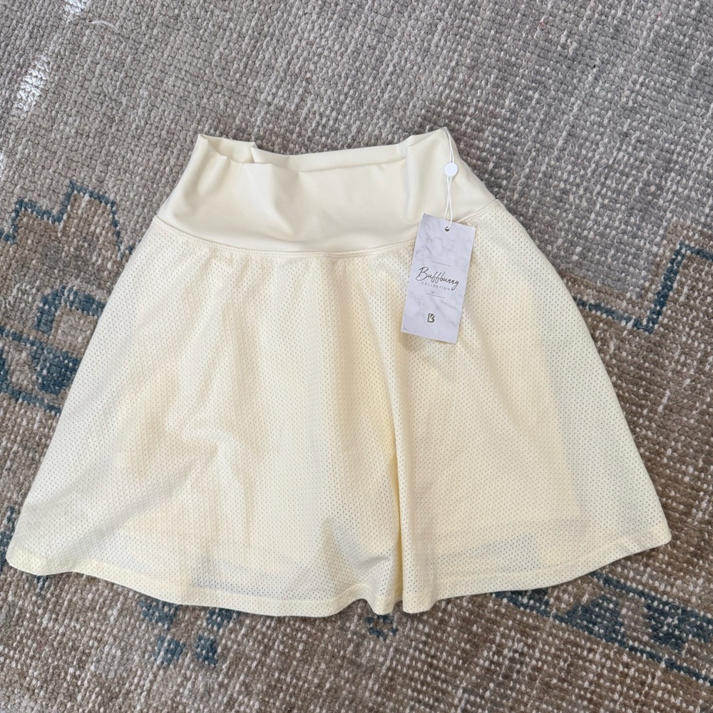 BuffBunny Pale Yellow Women’s Skort
